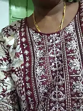 Snapshot of sweety006telugu chatting on October 19, 11:33 am sweety006telugu online show from October 19, 11:33 am