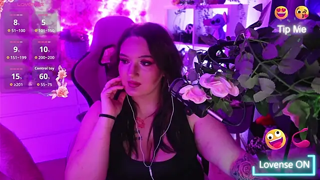 Snapshot of Jinyxx3 chatting on December 1, 4:34 pm Jinyxx3 online show from December 1, 4:34 pm