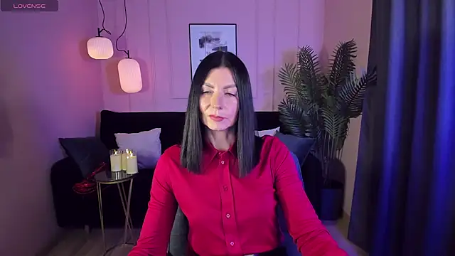 Snapshot of MonicaCheerful chatting on February 11, 12:27 pm MonicaCheerful online show from February 11, 12:27 pm