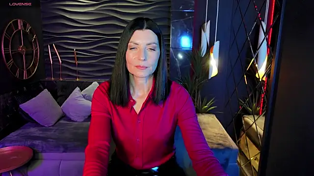 Snapshot of MonicaCheerful chatting on February 14, 3:05 pm MonicaCheerful online show from February 14, 3:05 pm
