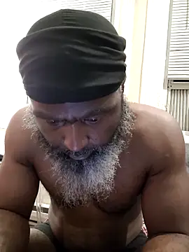 Snapshot of shavez5888 chatting on March 1, 5:20 am shavez5888 online show from March 1, 5:20 am