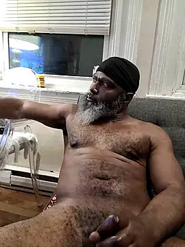 Snapshot of shavez5888 chatting on March 1, 10:45 am shavez5888 online show from March 1, 10:45 am