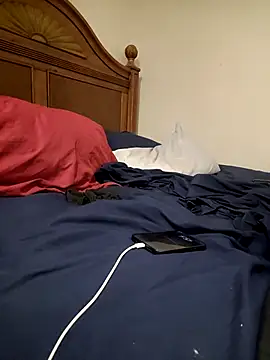 Snapshot of shavez5888 chatting on March 4, 12:39 am shavez5888 online show from March 4, 12:39 am