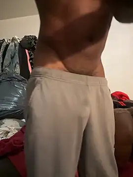 Snapshot of shavez5888 chatting on September 26, 9:46 am shavez5888 online show from September 26, 9:46 am