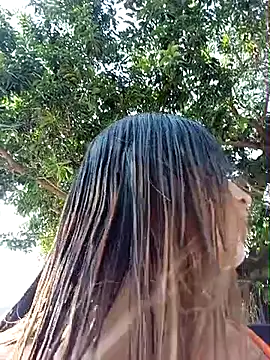 Snapshot of -Nicol chatting on February 20, 8:47 pm -Nicol online show from February 20, 8:47 pm