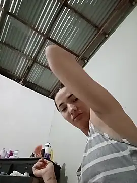 Snapshot of -Nicol chatting on November 15, 10:01 am -Nicol online show from November 15, 10:01 am