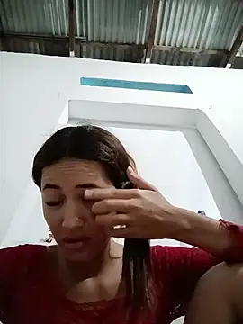 Snapshot of -Nicol chatting on November 20, 10:04 am -Nicol online show from November 20, 10:04 am