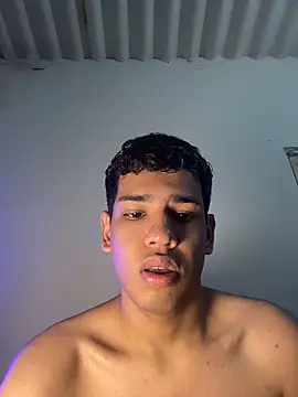 Santiago-Thompson online show from December 3, 8:18 pm