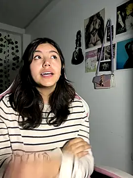 Snapshot of LiLy_kIndly chatting on November 20, 11:04 pm LiLy kIndly online show from November 20, 11:04 pm