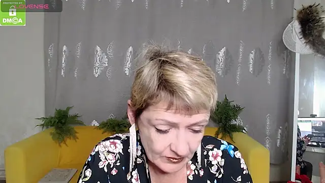 SexyGrandma  online show from November 21, 5:44 pm