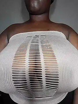 owamiee online show from February 13, 10:43 pm