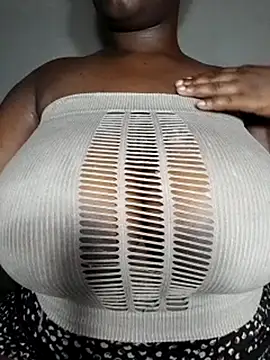 owamiee online show from February 16, 9:27 pm