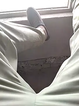 xmanrawan2 online show from February 12, 9:31 am