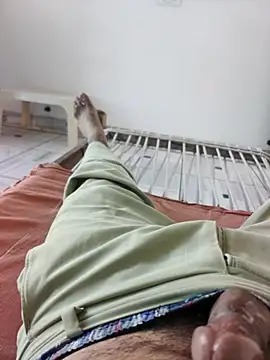 xmanrawan2 online show from October 13, 4:45 am