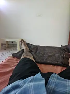 xmanrawan2 online show from October 14, 5:08 am