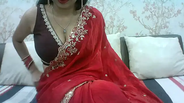Snapshot of kajal__bhabhi_ chatting on June 25, 6:34 pm kajal bhabhi online show from June 25, 6:34 pm