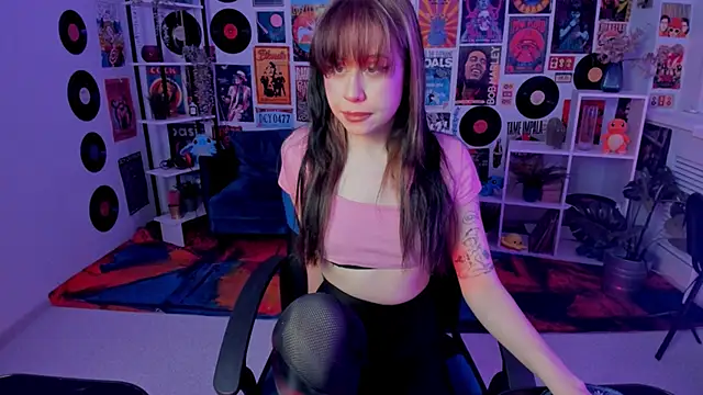 Snapshot of MisaPage chatting on March 11, 5:57 pm MisaPage online show from March 11, 5:57 pm