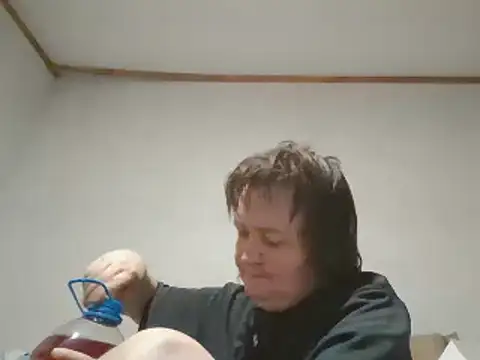 Snapshot of BBWLADY71 chatting on February 24, 2:08 am BBWLADY71 online show from February 24, 2:08 am