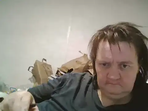 Snapshot of BBWLADY71 chatting on February 24, 5:11 am BBWLADY71 online show from February 24, 5:11 am