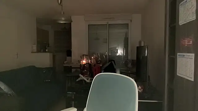 Snapshot of Funnyjul31 chatting on November 17, 9:20 pm Funnyjul31 online show from November 17, 9:20 pm