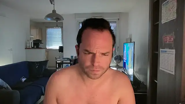 Snapshot of Funnyjul31 chatting on November 22, 12:59 pm Funnyjul31 online show from November 22, 12:59 pm