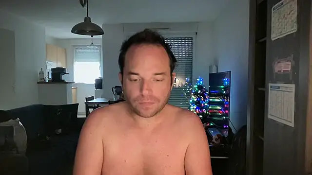 Snapshot of Funnyjul31 chatting on November 26, 1:56 pm Funnyjul31 online show from November 26, 1:56 pm