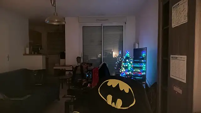 Snapshot of Funnyjul31 chatting on December 1, 6:57 pm Funnyjul31 online show from December 1, 6:57 pm