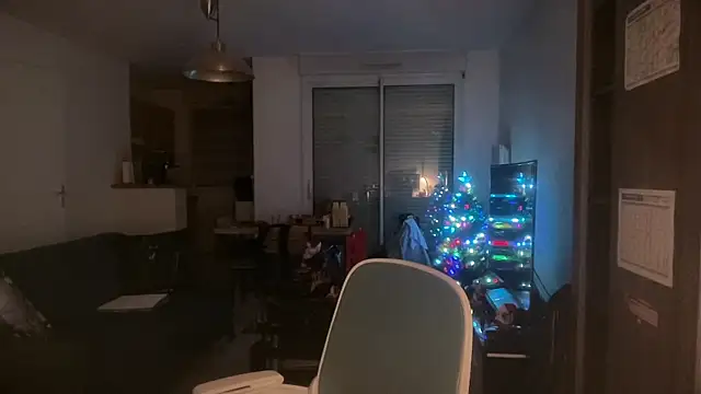 Funnyjul31 online show from December 16, 7:19 pm