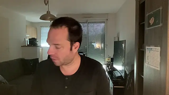 Funnyjul31 online show from February 20, 2:39 pm