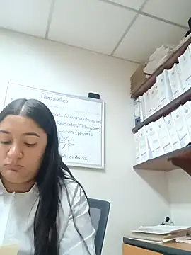 Snapshot of kelmont chatting on January 9, 4:10 pm kelmont online show from January 9, 4:10 pm