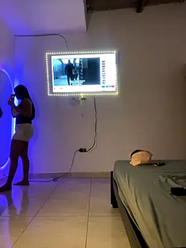 Snapshot of my_cam chatting on October 25, 7:08 pm my cam online show from October 25, 7:08 pm