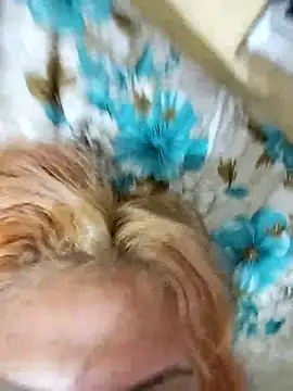 Snapshot of belenvaleria chatting on February 2, 5:53 am belenvaleria online show from February 2, 5:53 am