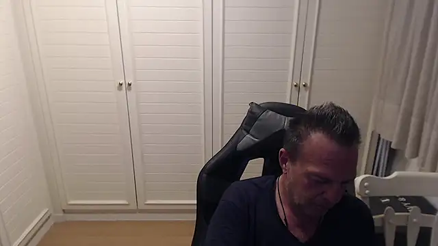 Dimitrios30 online show from March 19, 5:39 pm