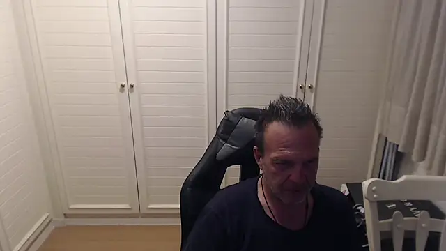 Dimitrios30 online show from March 22, 9:18 pm