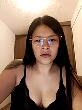 Snapshot of bri_ali chatting on March 12, 11:33 pm bri ali online show from March 12, 11:33 pm