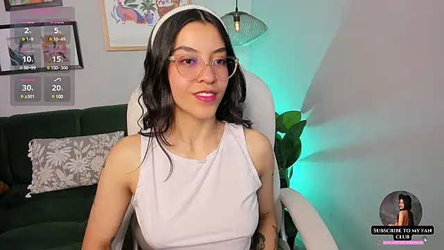 Snapshot of nina__dixon chatting on February 18, 8:47 pm nina dixon online show from February 18, 8:47 pm