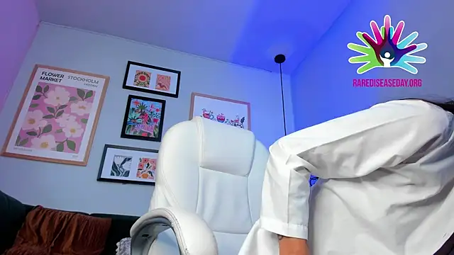 Snapshot of nina__dixon chatting on February 28, 11:23 pm nina dixon online show from February 28, 11:23 pm