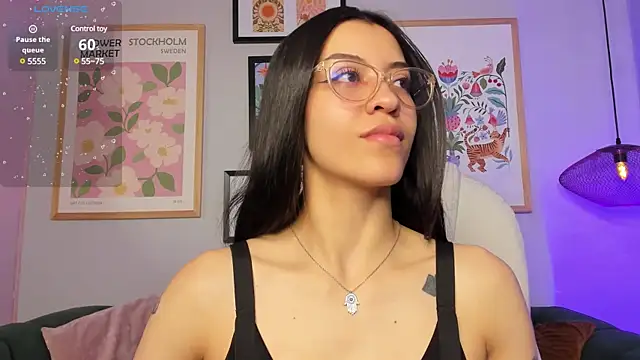 Snapshot of nina__dixon chatting on March 22, 8:15 pm nina dixon online show from March 22, 8:15 pm