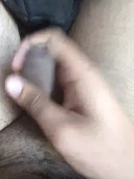 Snapshot of jimmy1786 chatting on February 17, 1:58 am jimmy1786 online show from February 17, 1:58 am