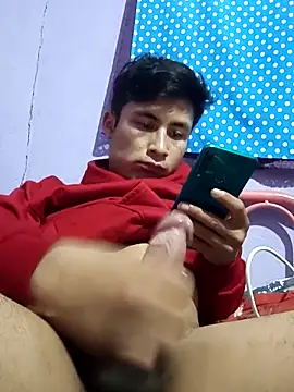 Snapshot of EduardoEspinoza12 chatting on October 9, 10:30 pm EduardoEspinoza12 online show from October 9, 10:30 pm