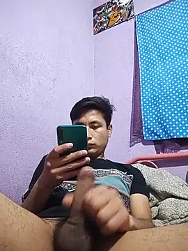 Snapshot of EduardoEspinoza12 chatting on October 15, 8:31 pm EduardoEspinoza12 online show from October 15, 8:31 pm