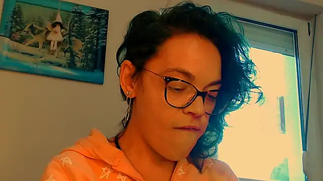 Ju-Hot online show from March 11, 4:35 pm