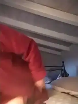 Snapshot of divinaerotica chatting on March 16, 5:17 pm divinaerotica online show from March 16, 5:17 pm