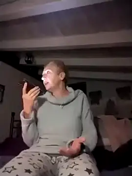 divinaerotica online show from November 10, 5:56 pm