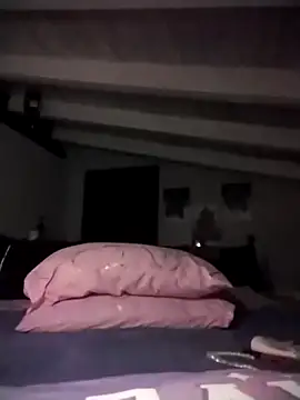 Snapshot of divinaerotica chatting on December 21, 7:54 pm divinaerotica online show from December 21, 7:54 pm