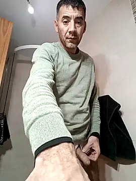 juanignacioargentino online show from January 31, 12:50 am