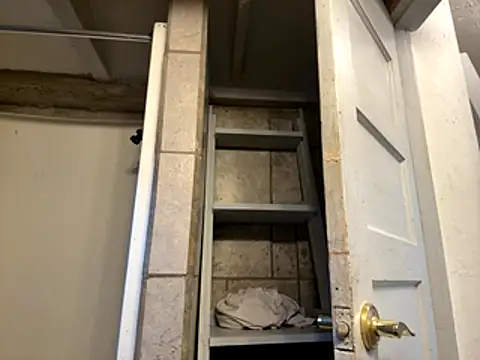 Snapshot of kcmo1010 chatting on November 17, 7:30 pm kcmo1010 online show from November 17, 7:30 pm