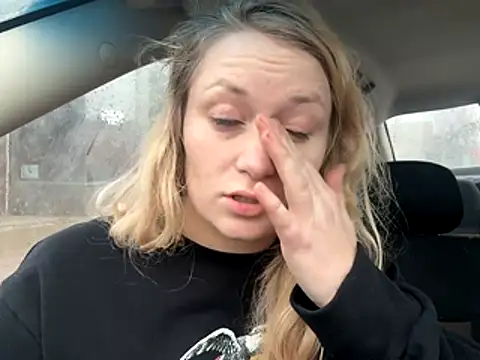 Snapshot of kcmo1010 chatting on November 25, 9:48 pm kcmo1010 online show from November 25, 9:48 pm