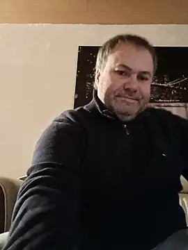 Snapshot of Pourleplasirs chatting on March 14, 10:27 pm Pourleplasirs online show from March 14, 10:27 pm