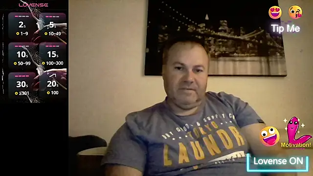 Snapshot of Pourleplasirs chatting on November 16, 11:54 pm Pourleplasirs online show from November 16, 11:54 pm